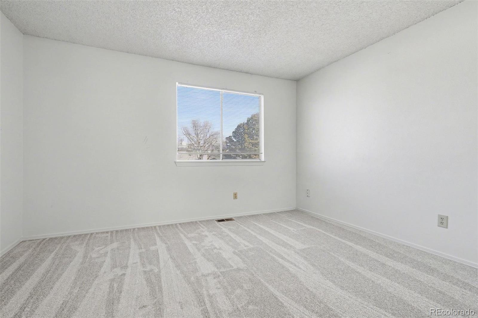 MLS Image #15 for 17681 e loyola drive e,aurora, Colorado