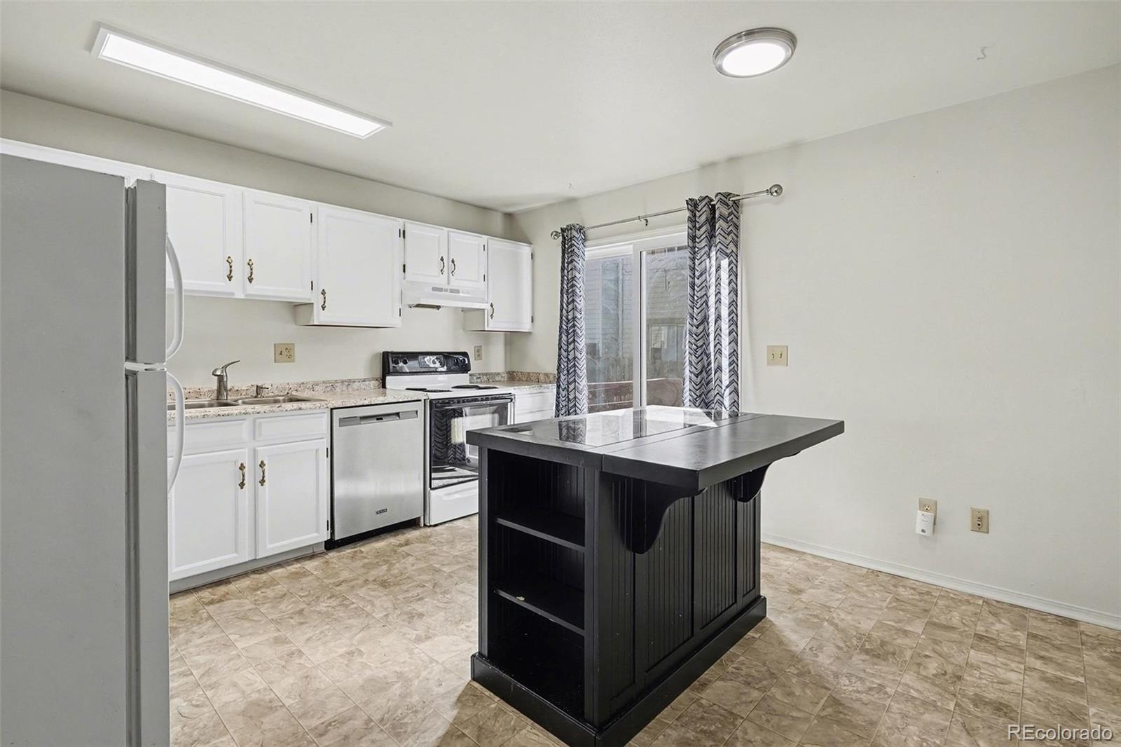 MLS Image #6 for 17681 e loyola drive e,aurora, Colorado