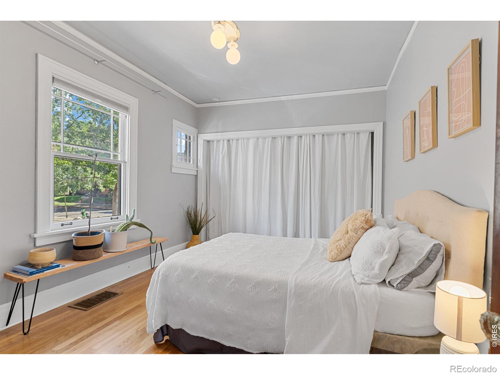 MLS Image #26 for 525 n pearl street,denver, Colorado