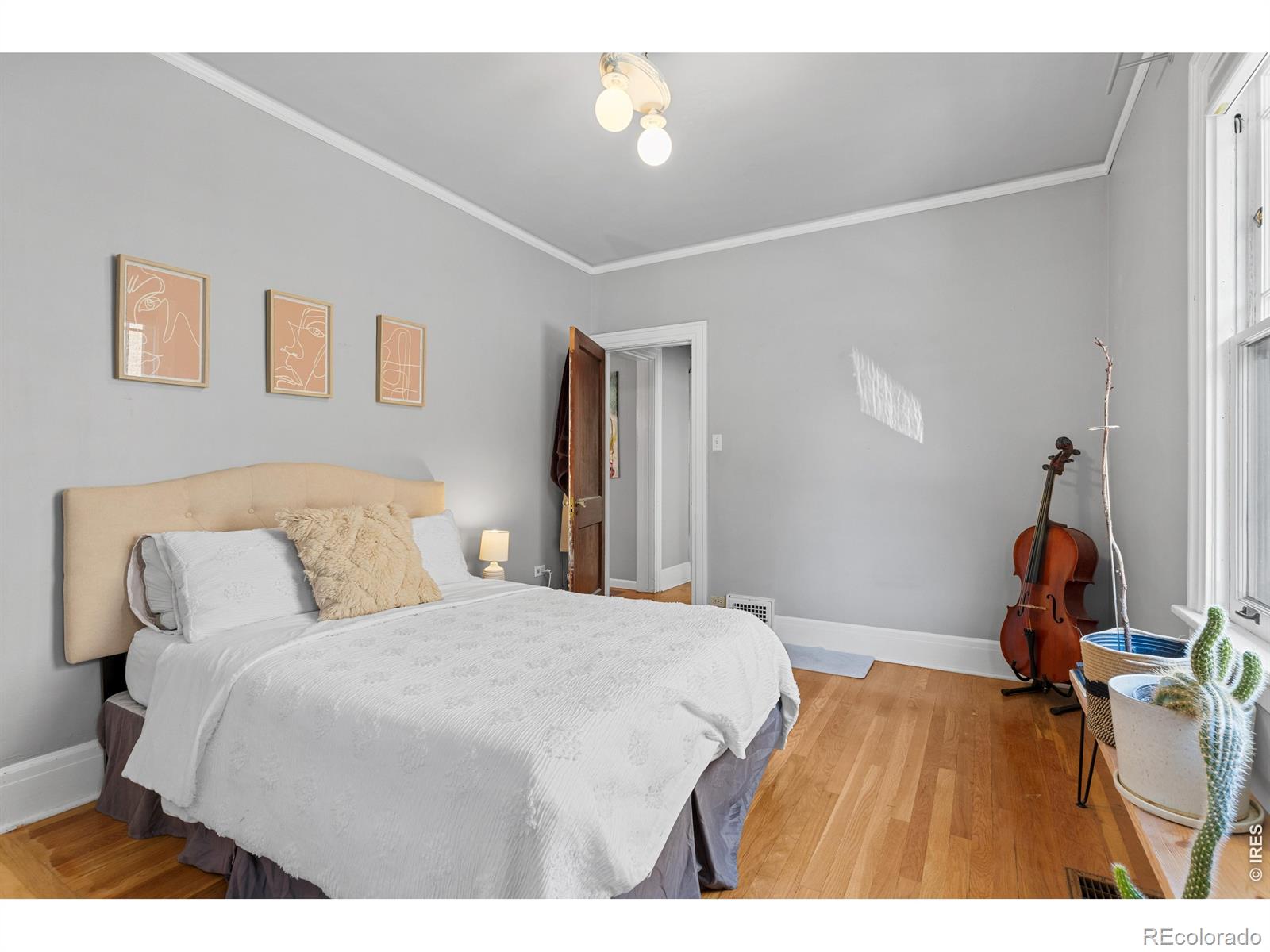 MLS Image #28 for 525 n pearl street,denver, Colorado