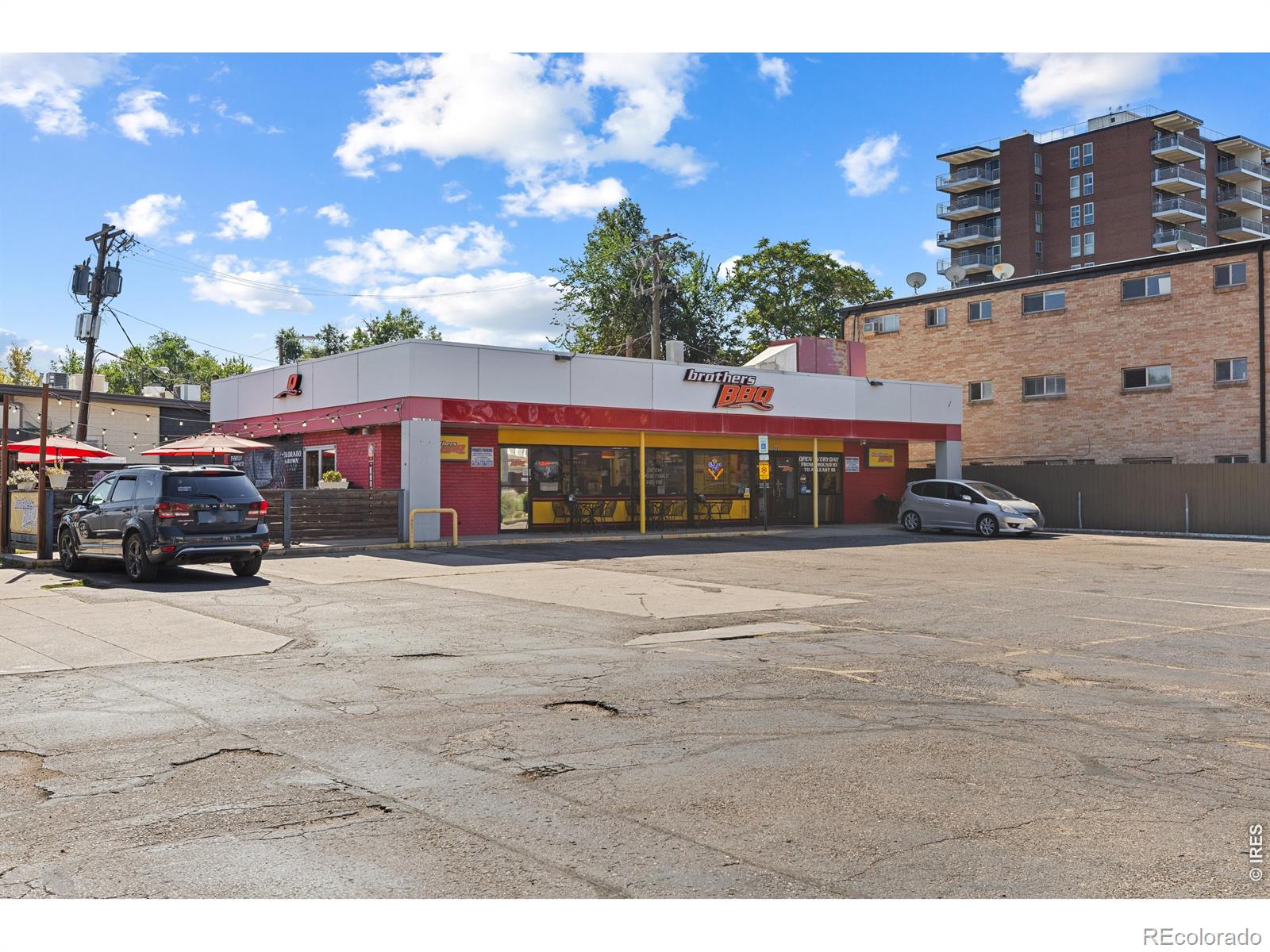 MLS Image #36 for 525 n pearl street,denver, Colorado