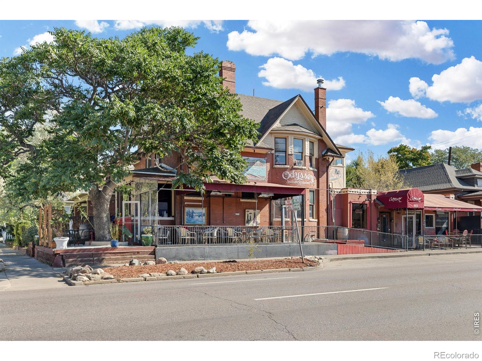 MLS Image #38 for 525 n pearl street,denver, Colorado
