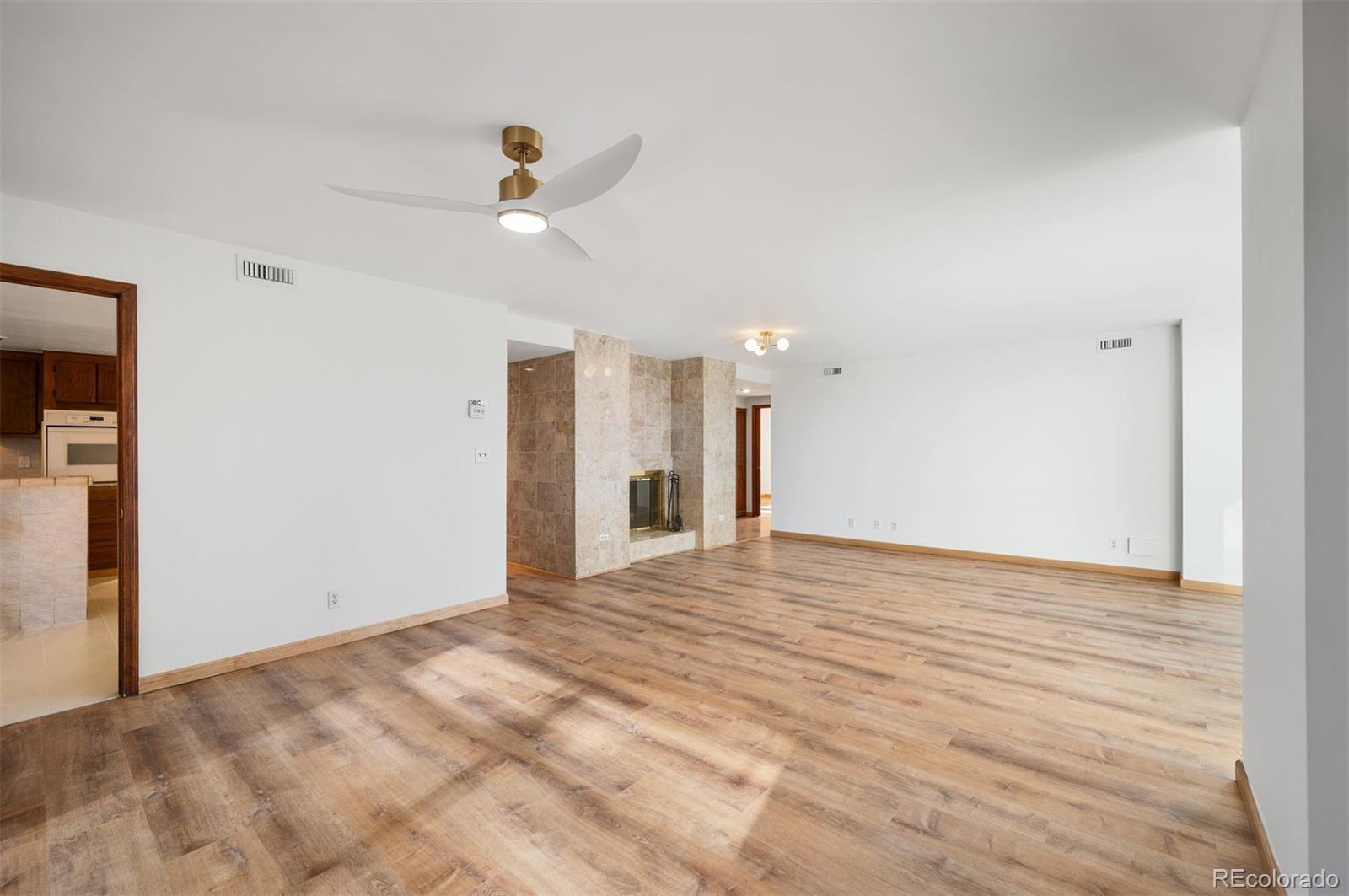 MLS Image #13 for 1777  larimer street 1010,denver, Colorado