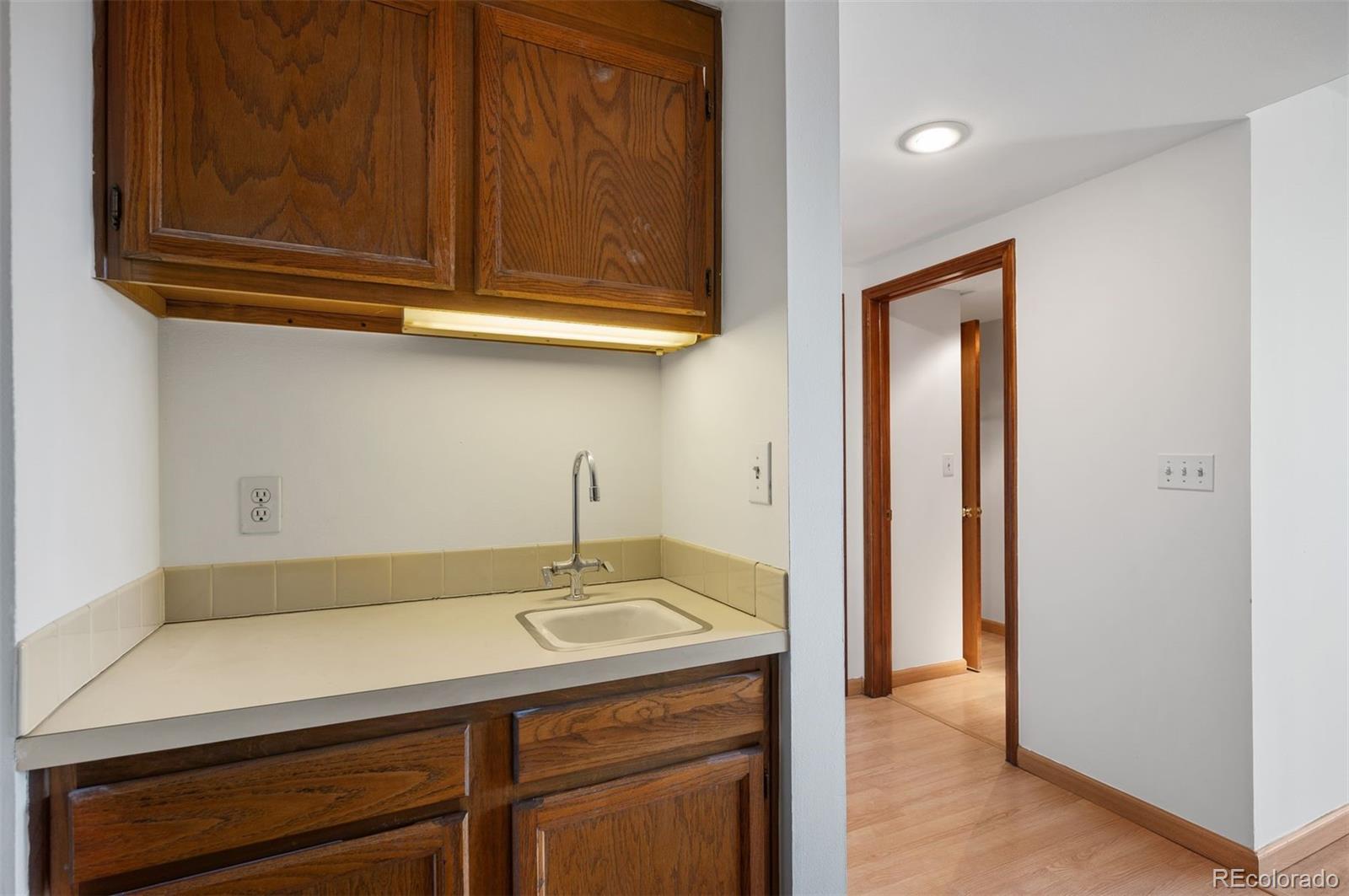 MLS Image #32 for 1777  larimer street 1010,denver, Colorado