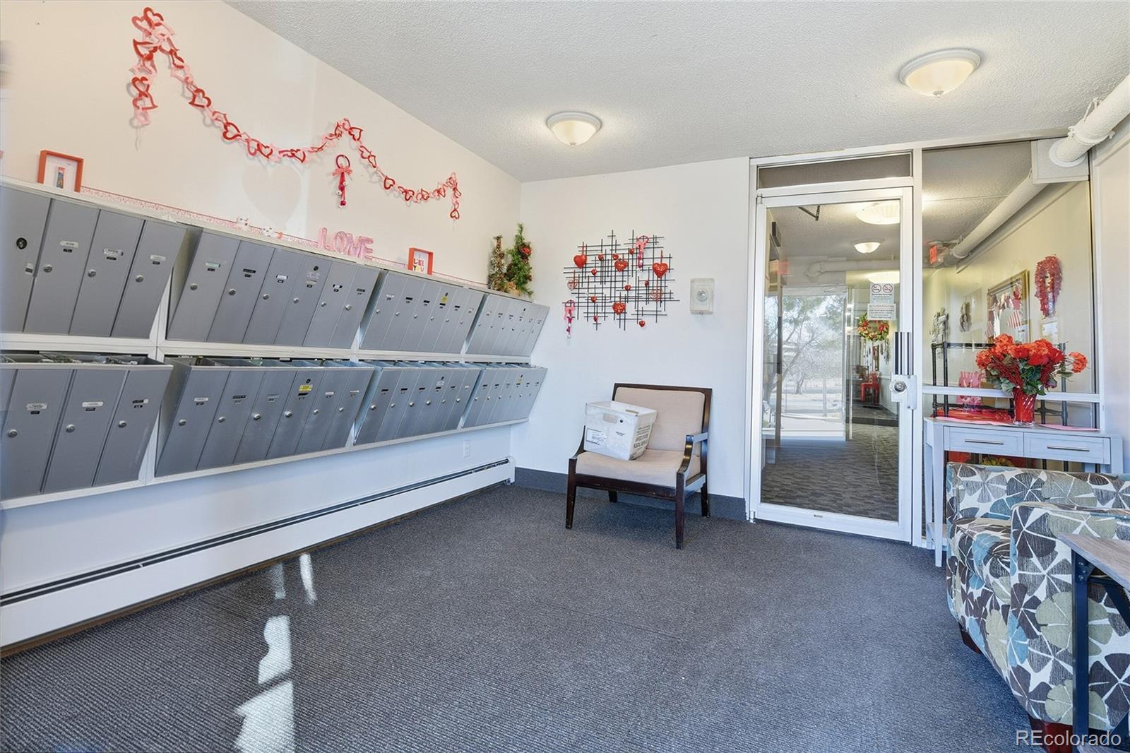 MLS Image #3 for 3022 s wheeling way,aurora, Colorado