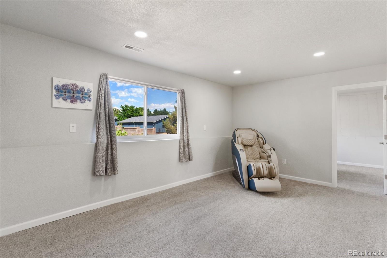 MLS Image #15 for 817 s aguilar lane,pueblo, Colorado