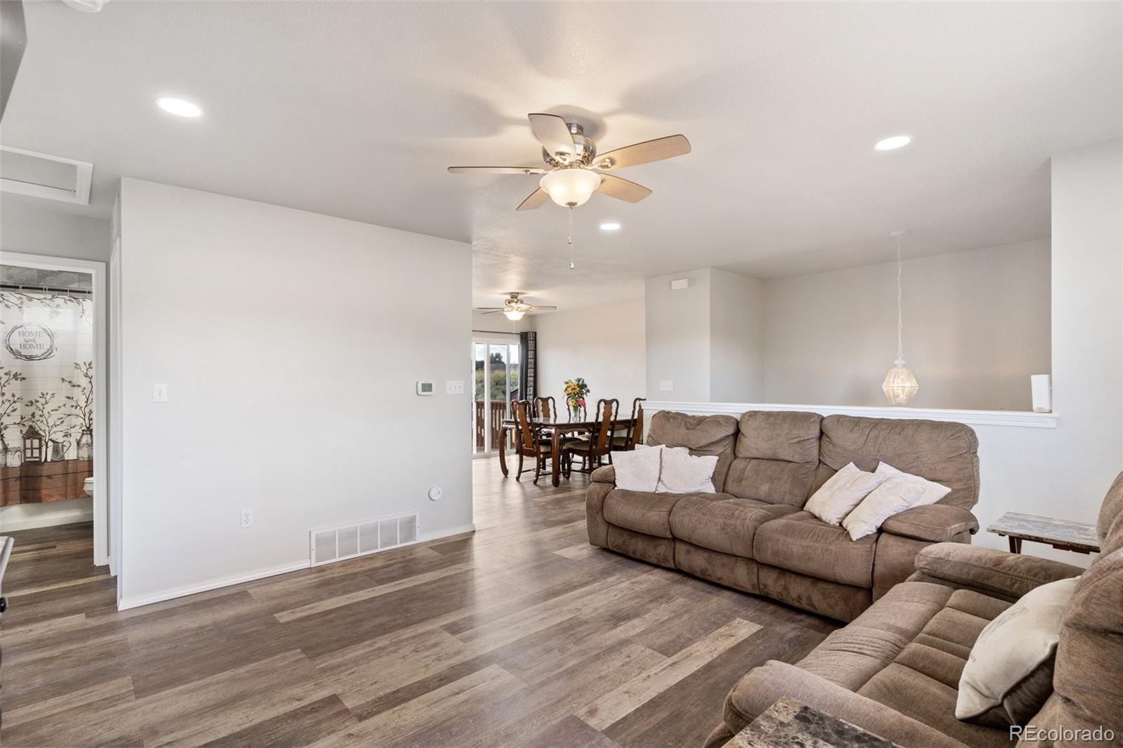 MLS Image #5 for 817 s aguilar lane,pueblo, Colorado