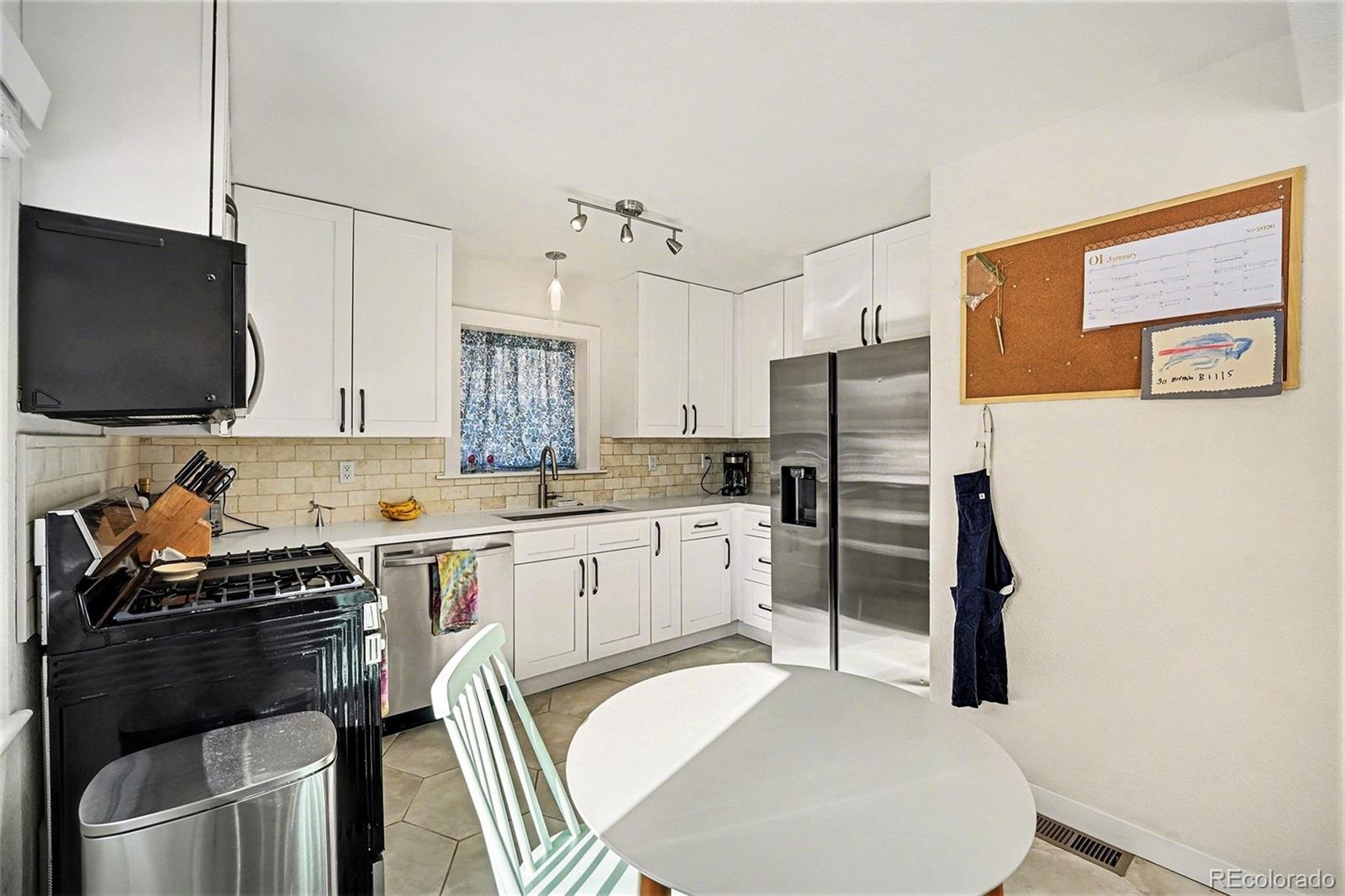 MLS Image #10 for 5217 e martin luther king jr boulevard,denver, Colorado