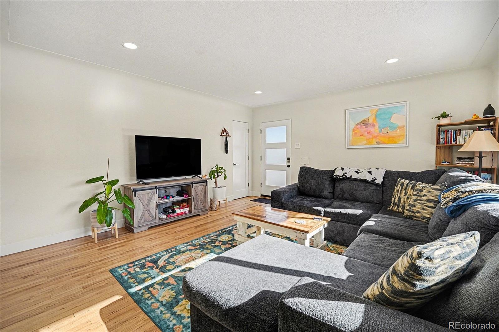MLS Image #7 for 5217 e martin luther king jr boulevard,denver, Colorado