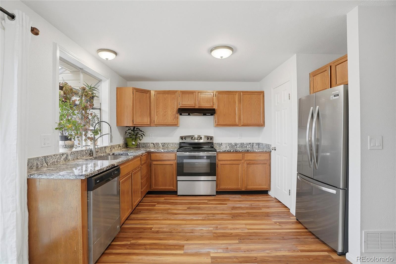 MLS Image #10 for 4665 s dillon court b,aurora, Colorado