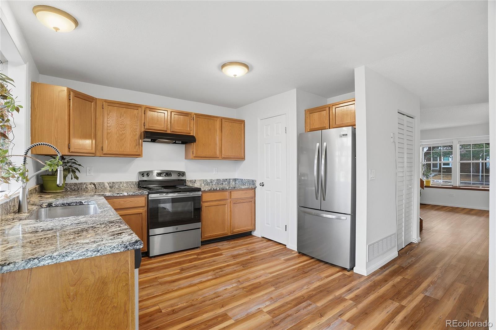 MLS Image #9 for 4665 s dillon court b,aurora, Colorado