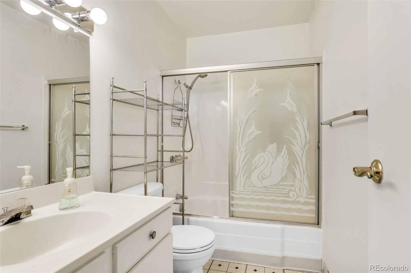 MLS Image #10 for 2231 s vaughn way 315b,aurora, Colorado