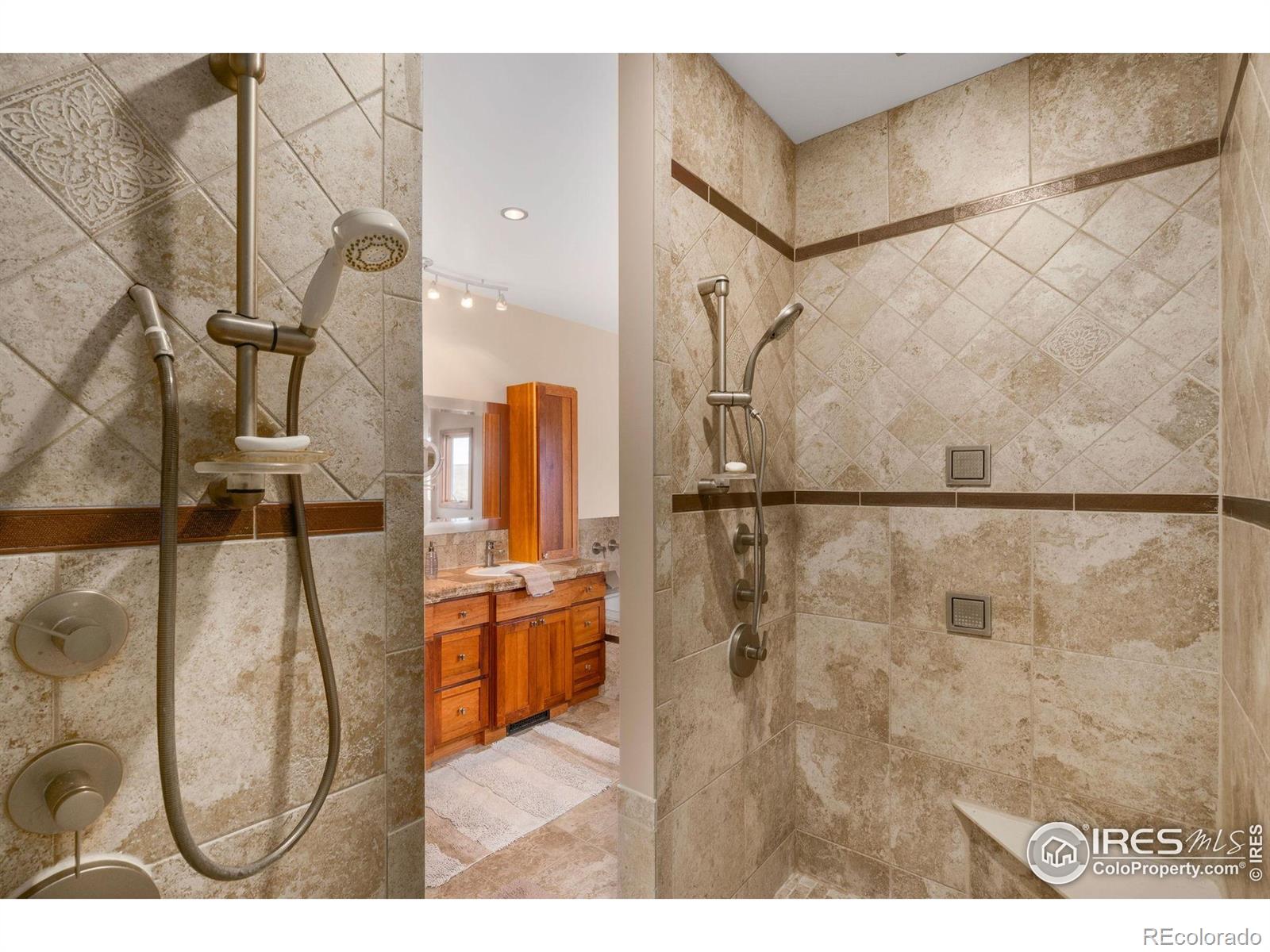 MLS Image #18 for 47415  county road 15 ,wellington, Colorado