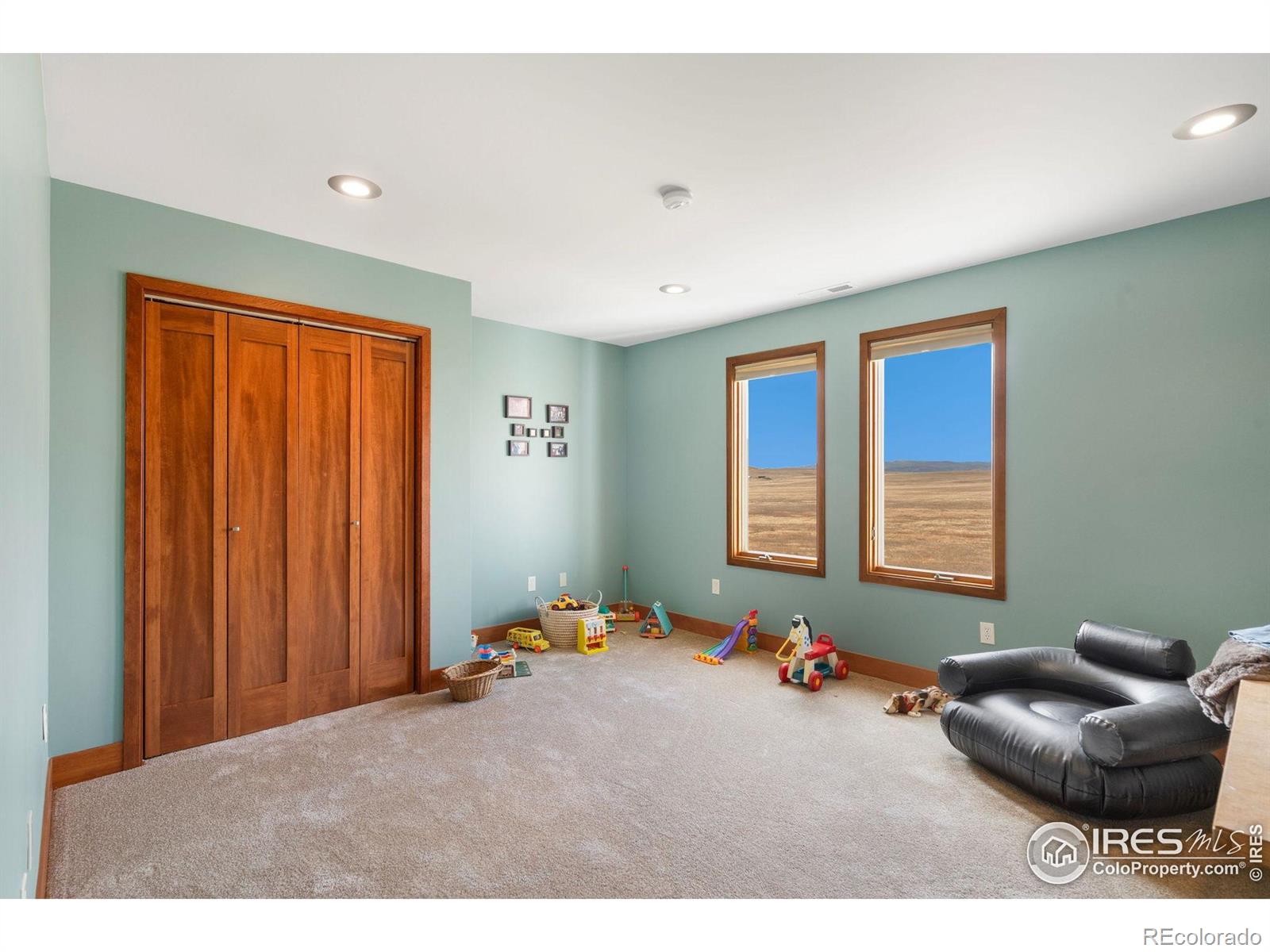 MLS Image #25 for 47415  county road 15 ,wellington, Colorado