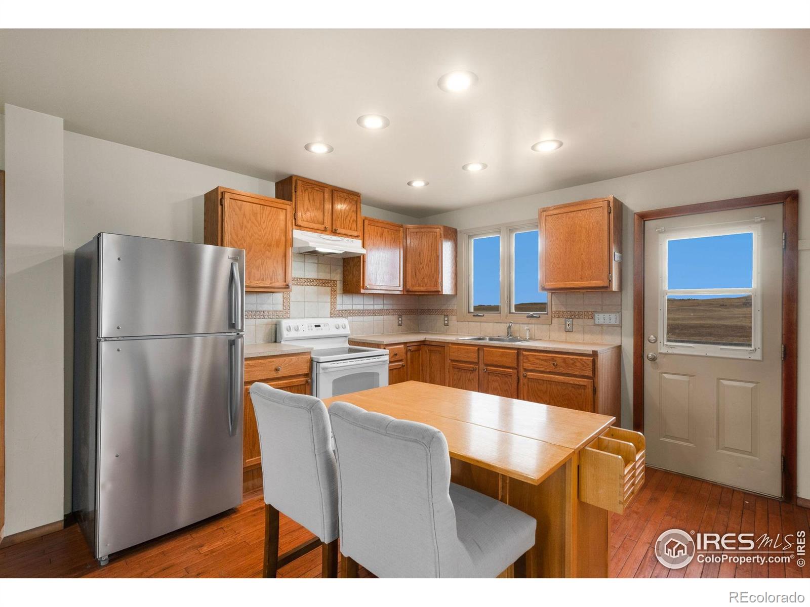 MLS Image #33 for 47415  county road 15 ,wellington, Colorado