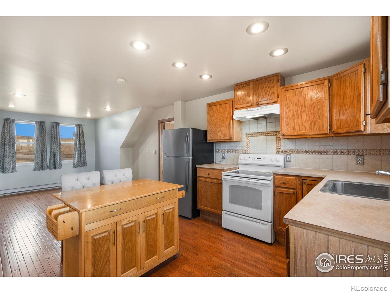 MLS Image #34 for 47415  county road 15 ,wellington, Colorado
