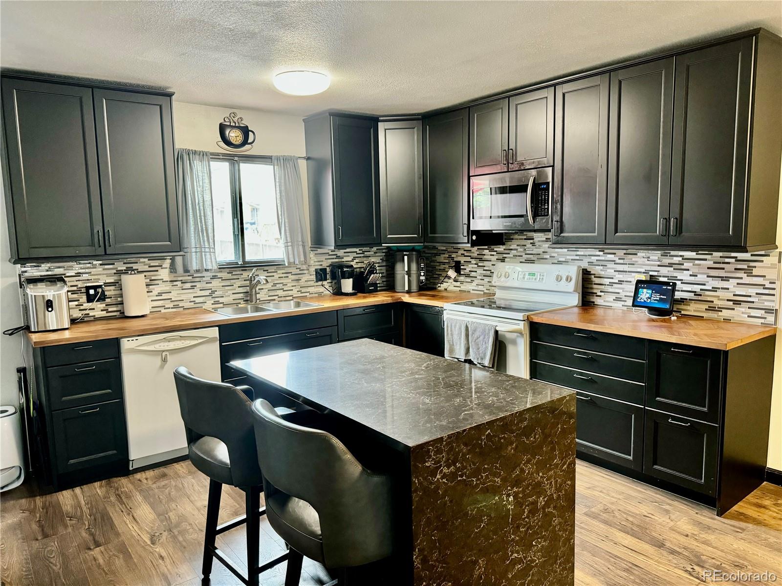 MLS Image #5 for 1254 s reed street,lakewood, Colorado