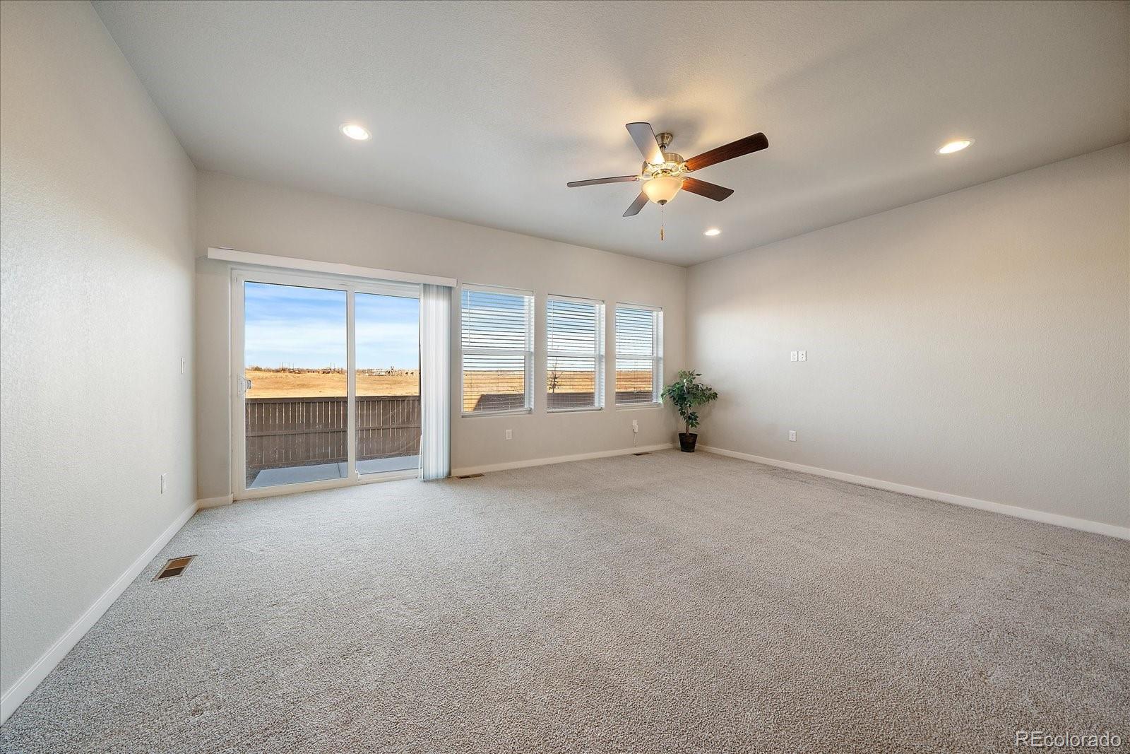 MLS Image #4 for 118  chipeta way,lochbuie, Colorado