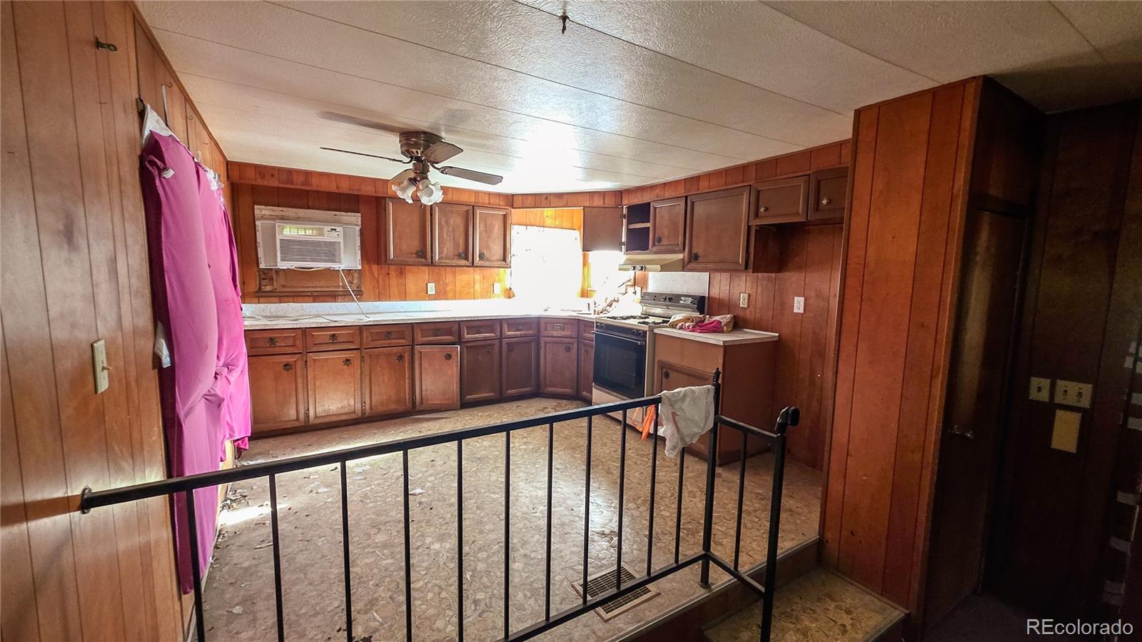 MLS Image #10 for 312 e 6th street,julesburg, Colorado