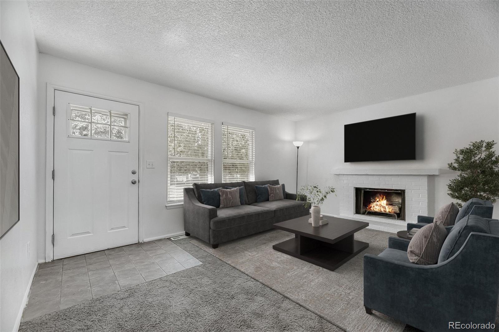 MLS Image #1 for 3584 s olathe way,aurora, Colorado