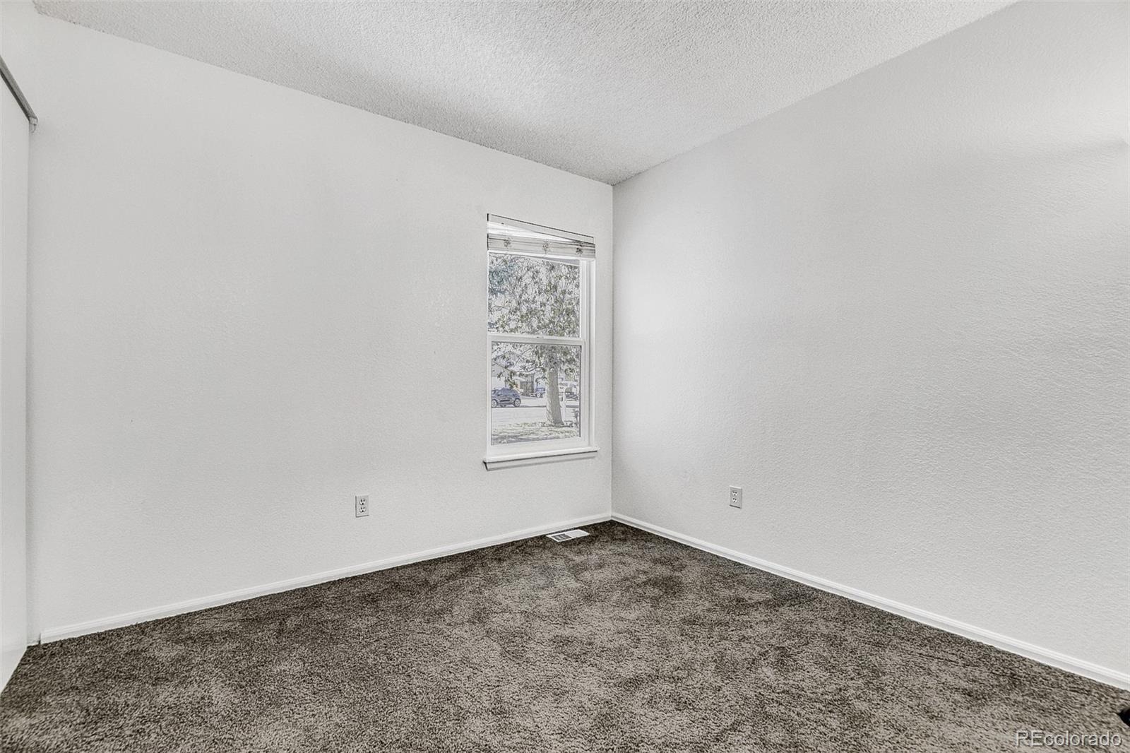MLS Image #11 for 3584 s olathe way,aurora, Colorado