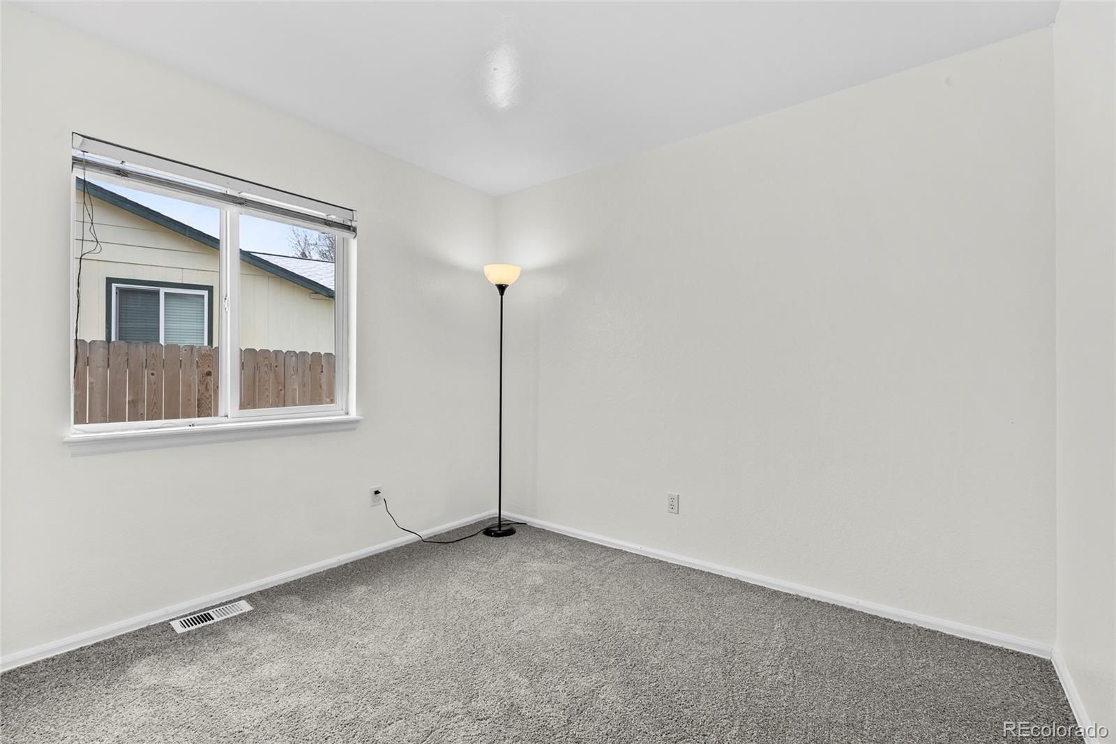 MLS Image #13 for 3584 s olathe way,aurora, Colorado