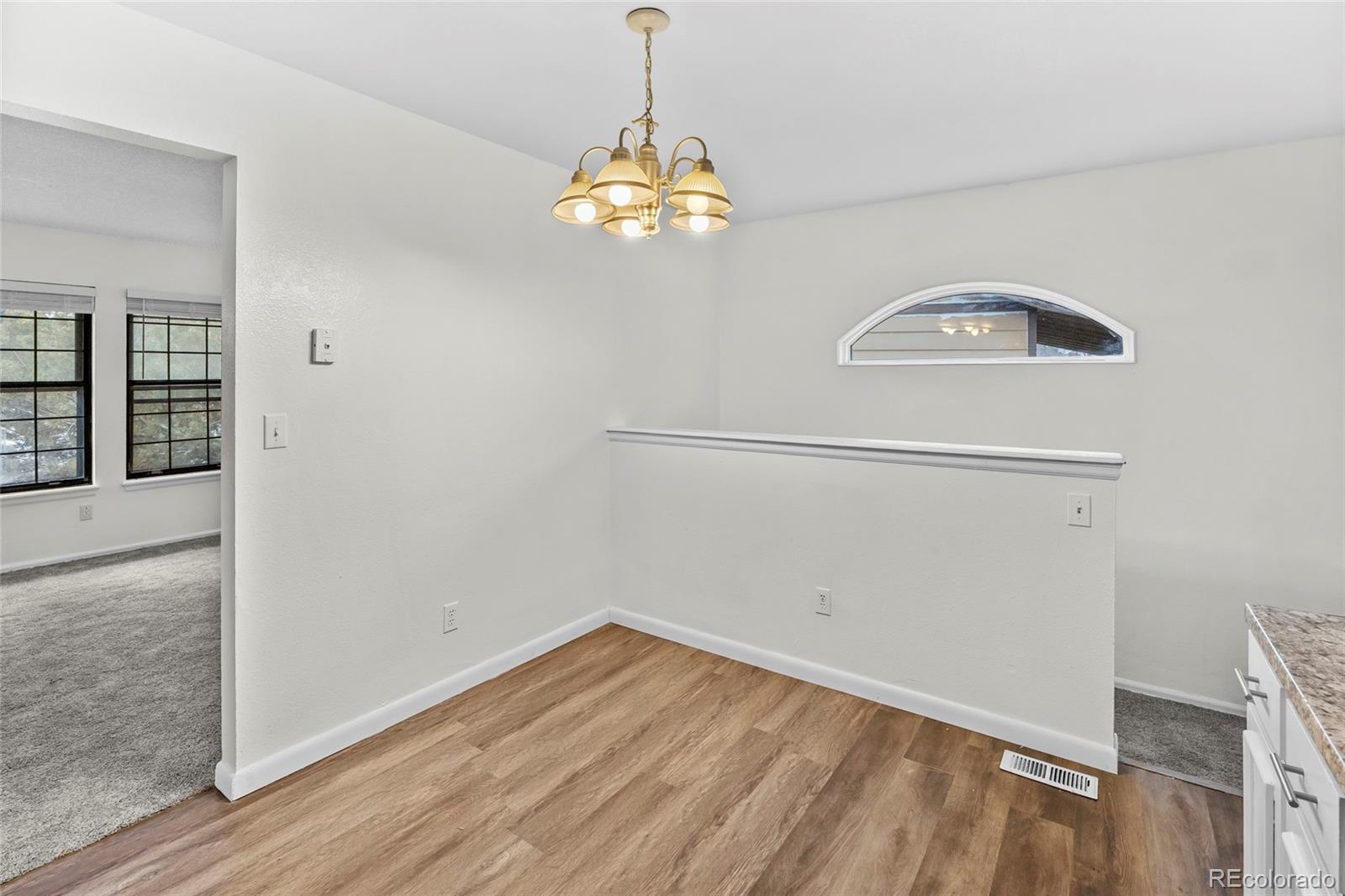 MLS Image #4 for 3584 s olathe way,aurora, Colorado
