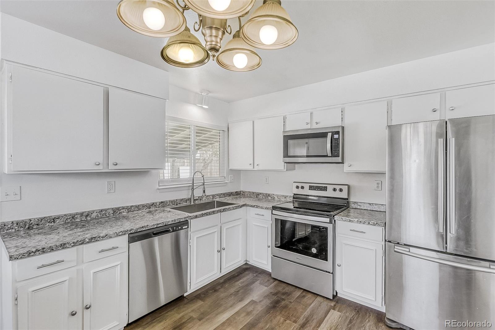MLS Image #7 for 3584 s olathe way,aurora, Colorado