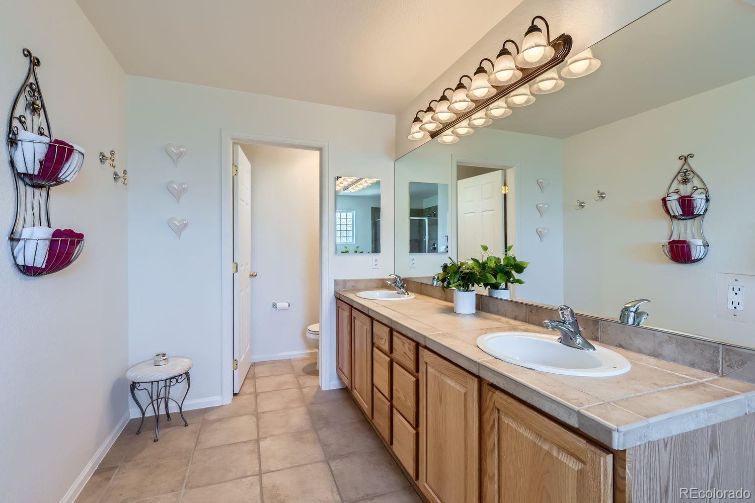 MLS Image #11 for 9780 e florida place,aurora, Colorado