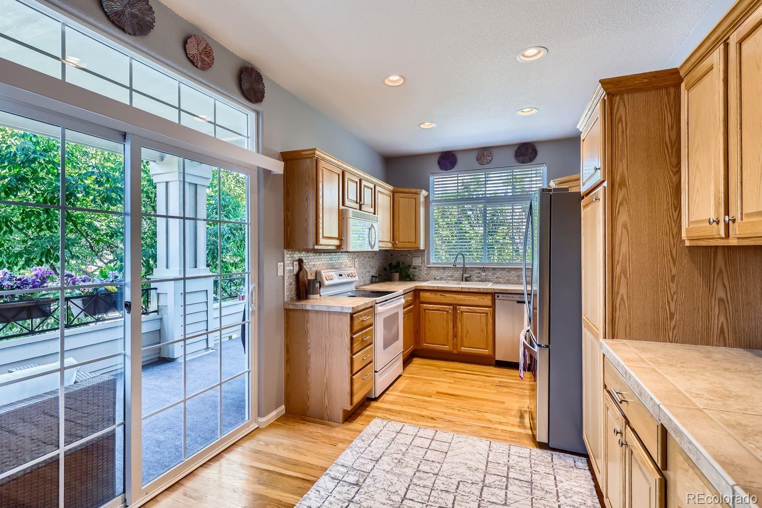 MLS Image #4 for 9780 e florida place,aurora, Colorado