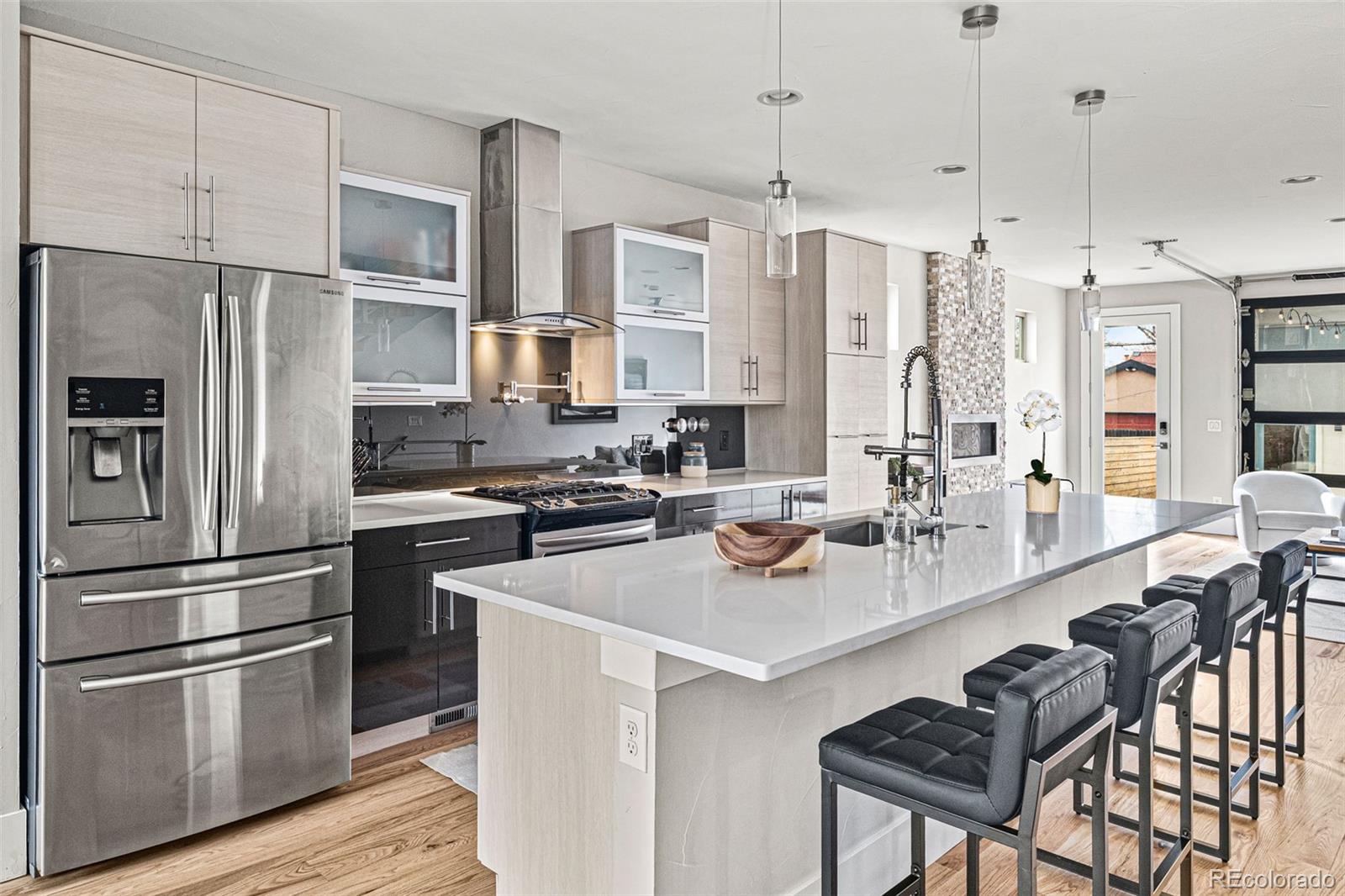 MLS Image #4 for 4477 n vrain street,denver, Colorado