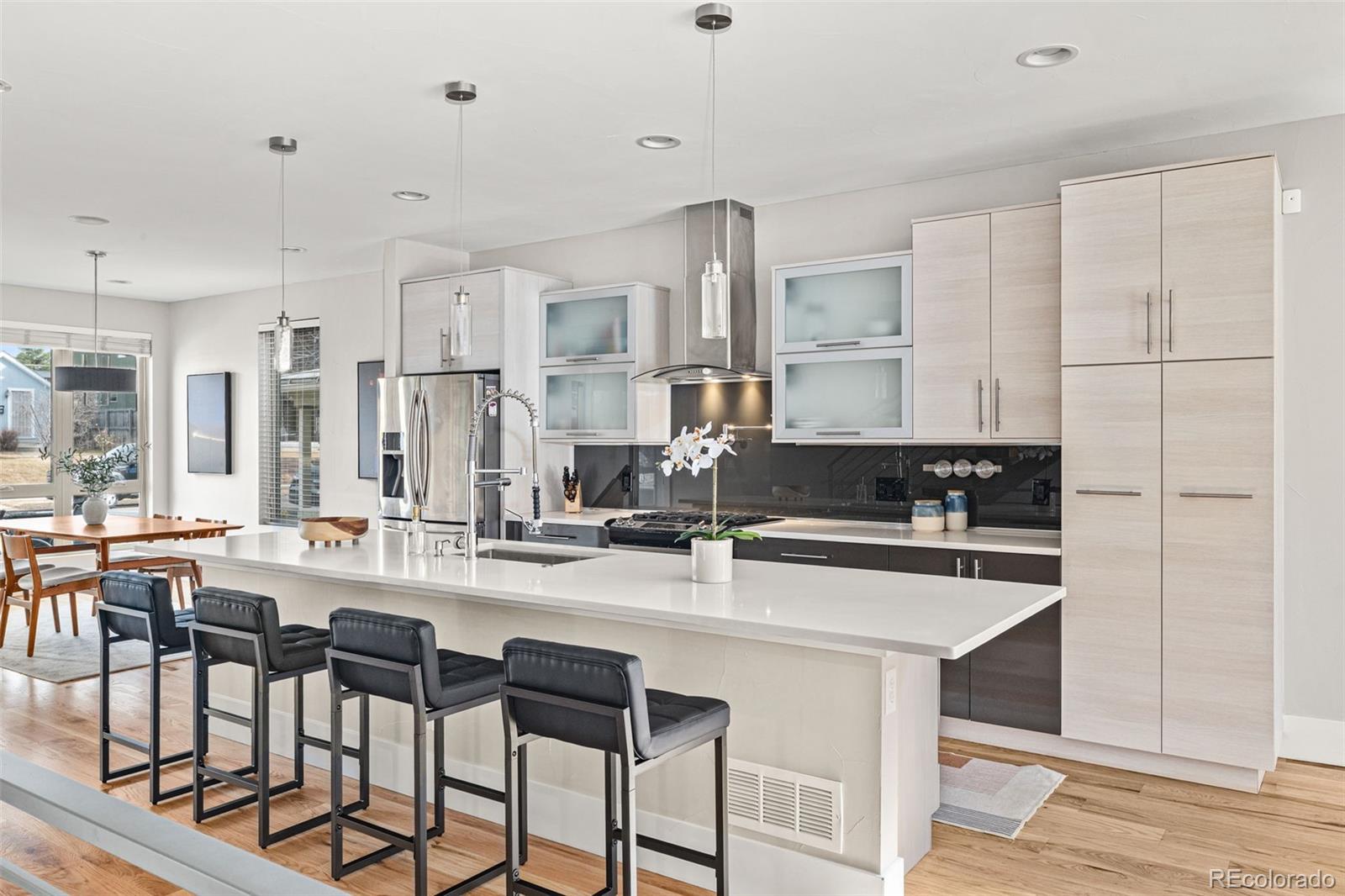 MLS Image #7 for 4477 n vrain street,denver, Colorado