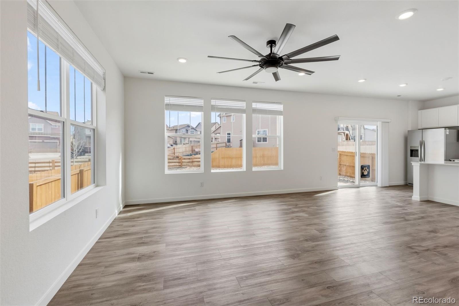 MLS Image #10 for 922 w beverly street,elizabeth, Colorado