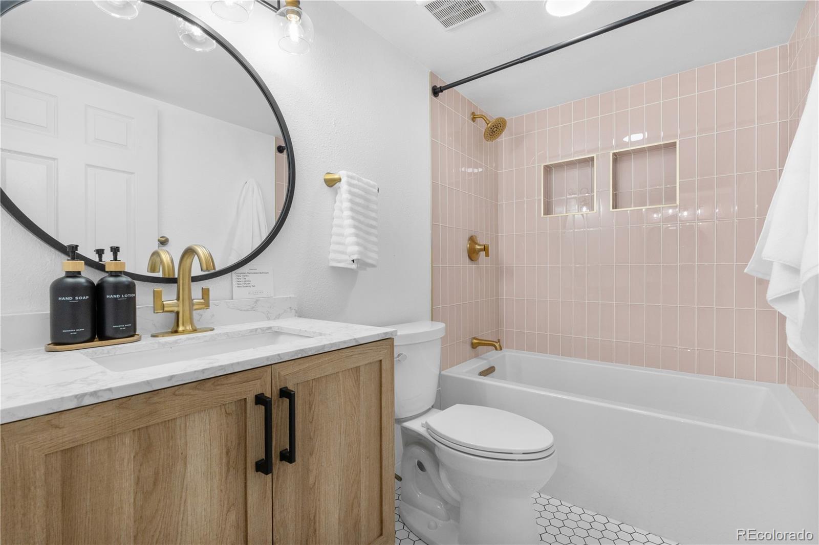 MLS Image #11 for 540 s forest street 7-102,denver, Colorado