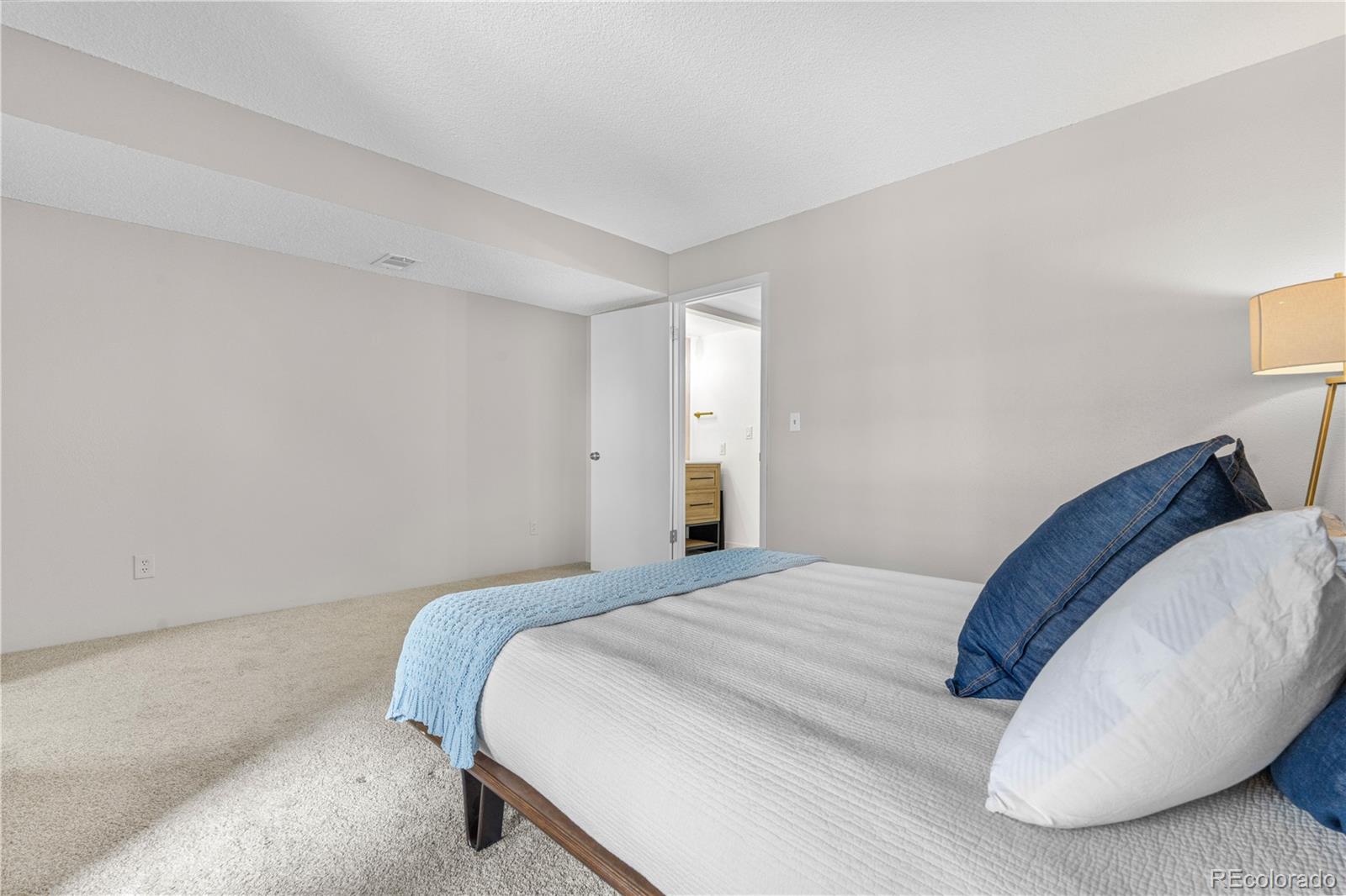 MLS Image #16 for 540 s forest street 7-102,denver, Colorado