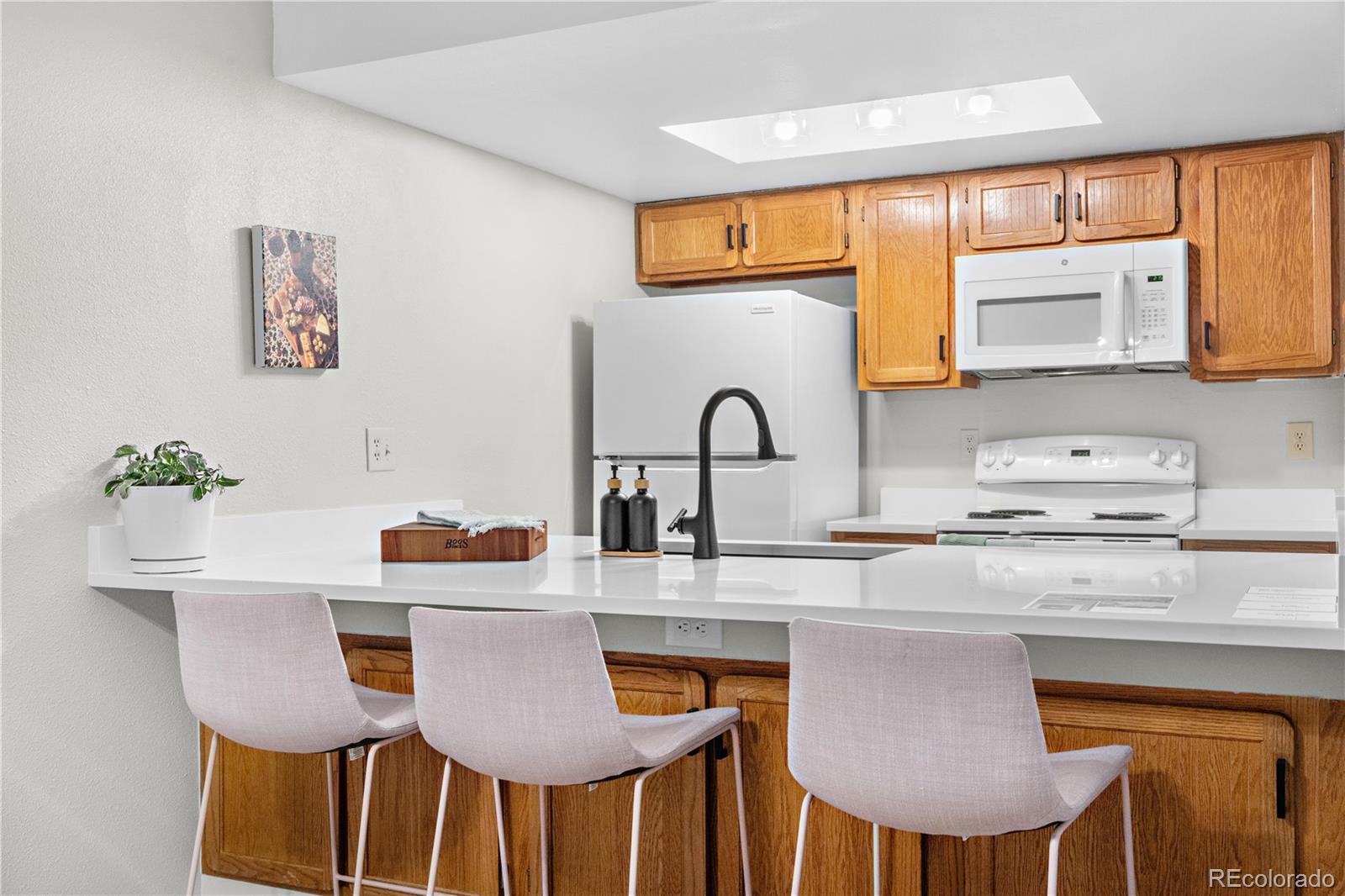MLS Image #8 for 540 s forest street 7-102,denver, Colorado