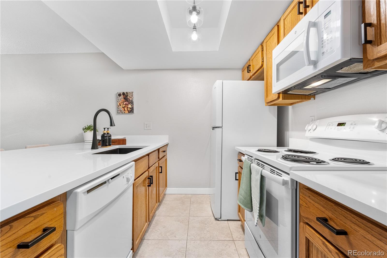 MLS Image #9 for 540 s forest street 7-102,denver, Colorado