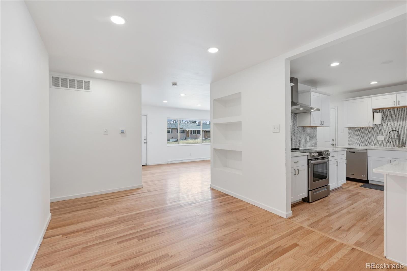 MLS Image #7 for 771 s taft street,lakewood, Colorado