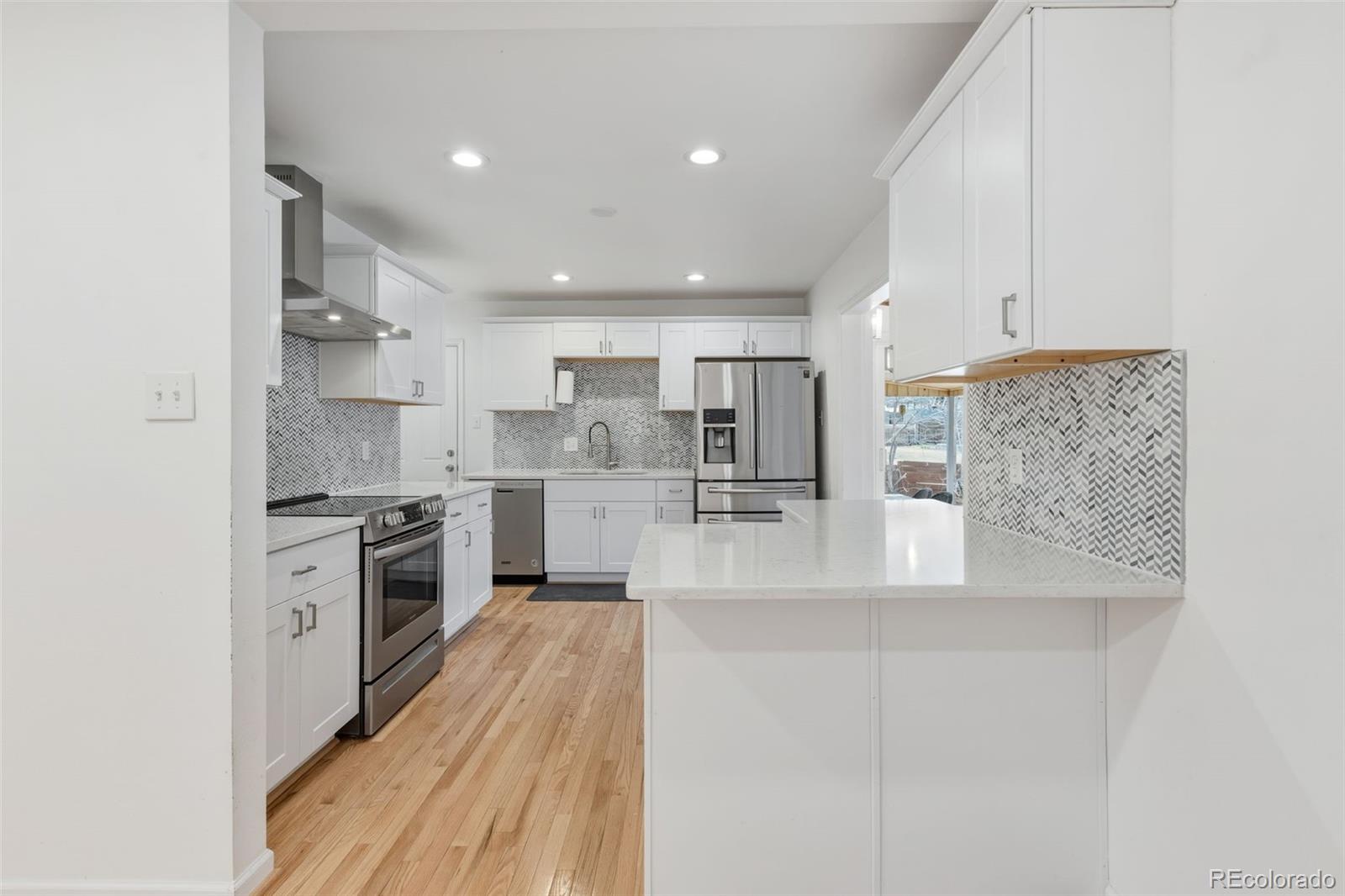MLS Image #9 for 771 s taft street,lakewood, Colorado
