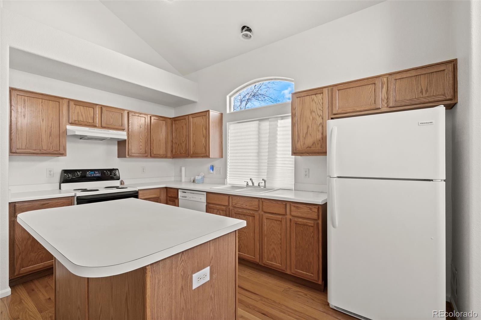 MLS Image #13 for 2824 s walden way,aurora, Colorado