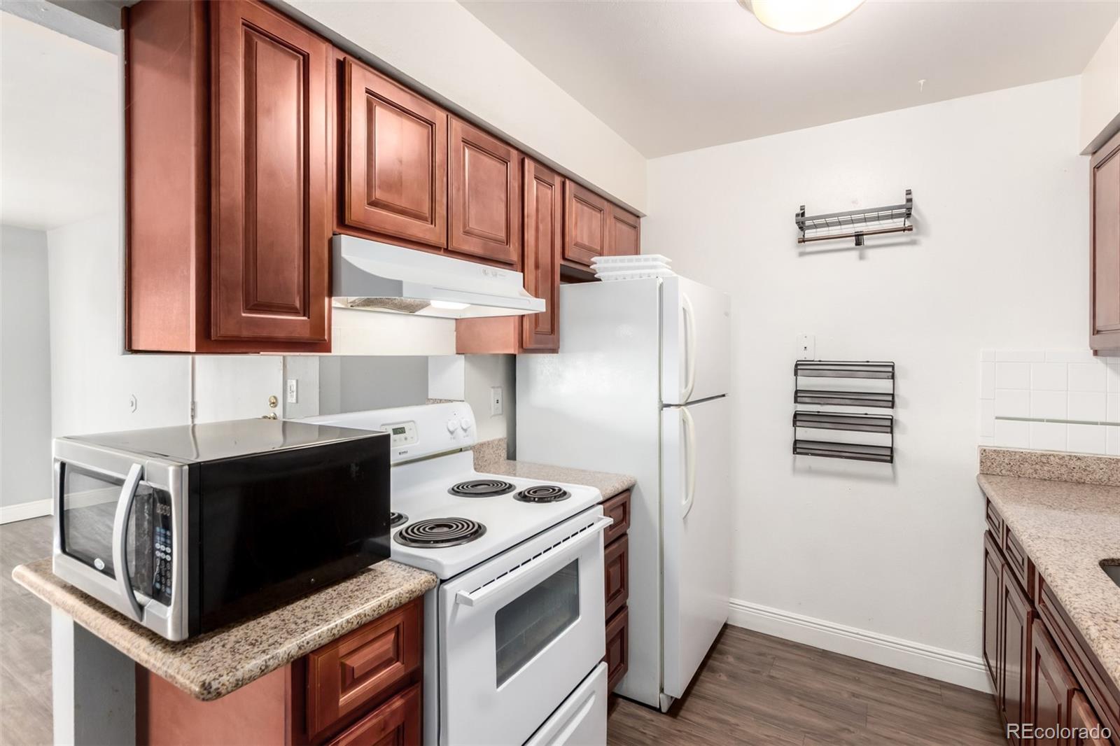 MLS Image #13 for 5995 w hampden avenue,denver, Colorado
