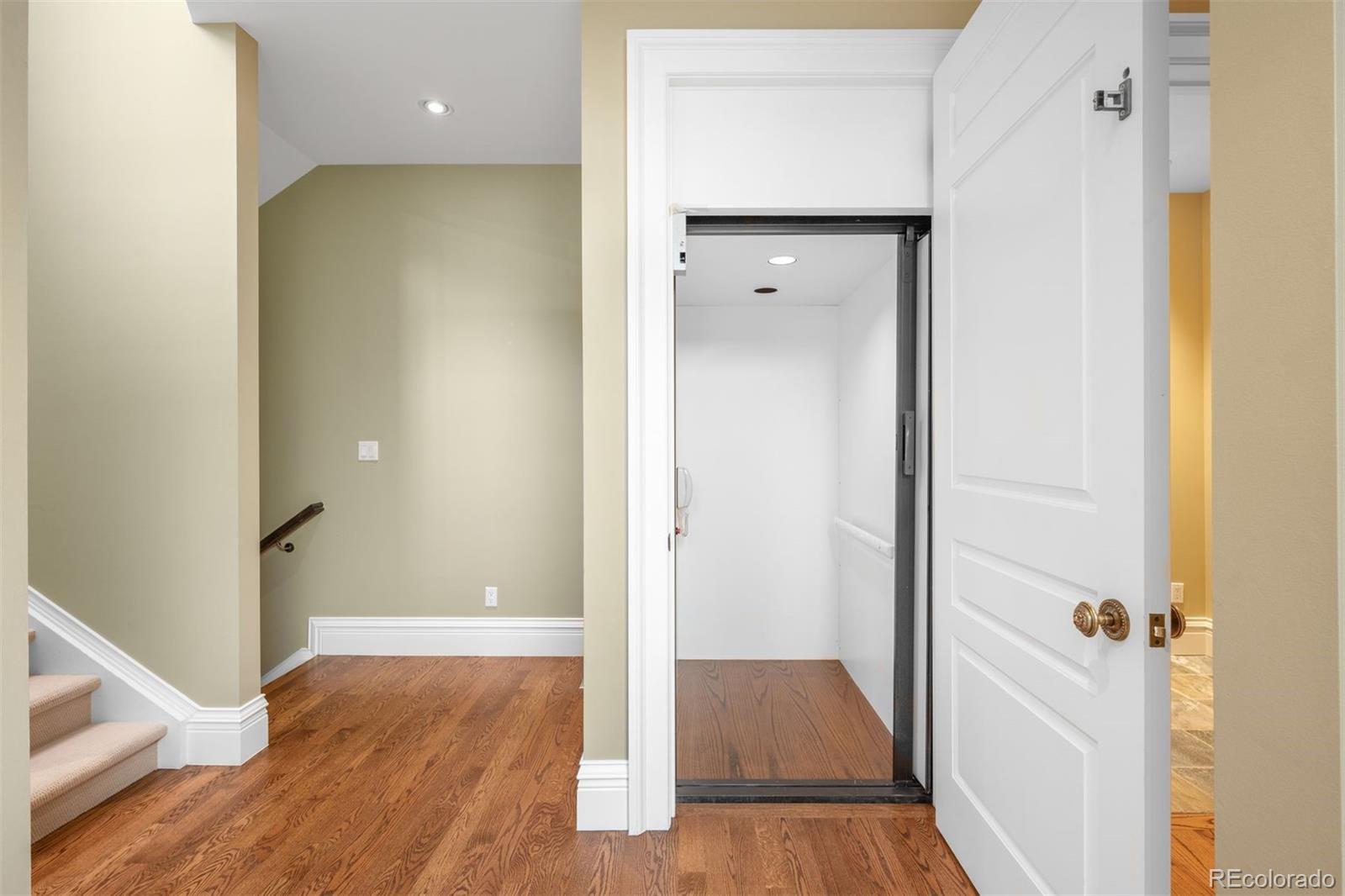 MLS Image #22 for 465  monroe street,denver, Colorado