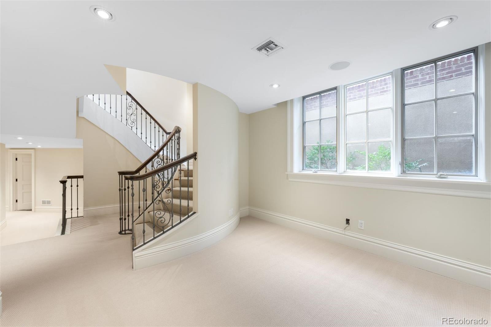 MLS Image #35 for 465  monroe street,denver, Colorado