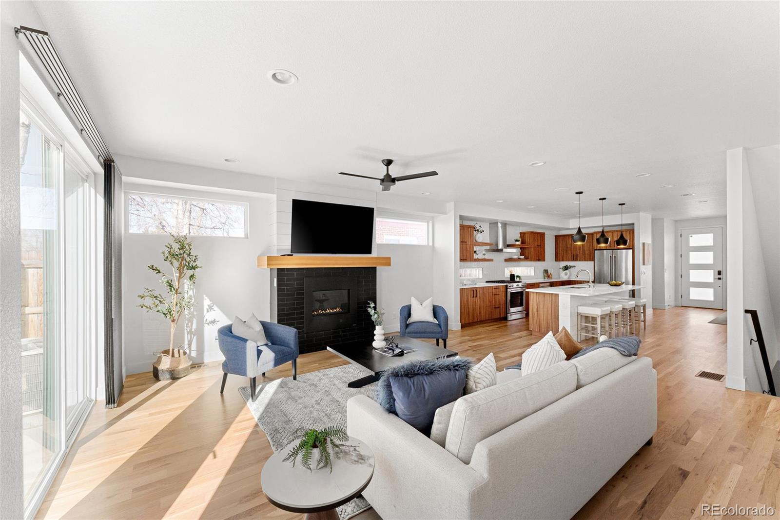 MLS Image #21 for 2567 s acoma street,denver, Colorado