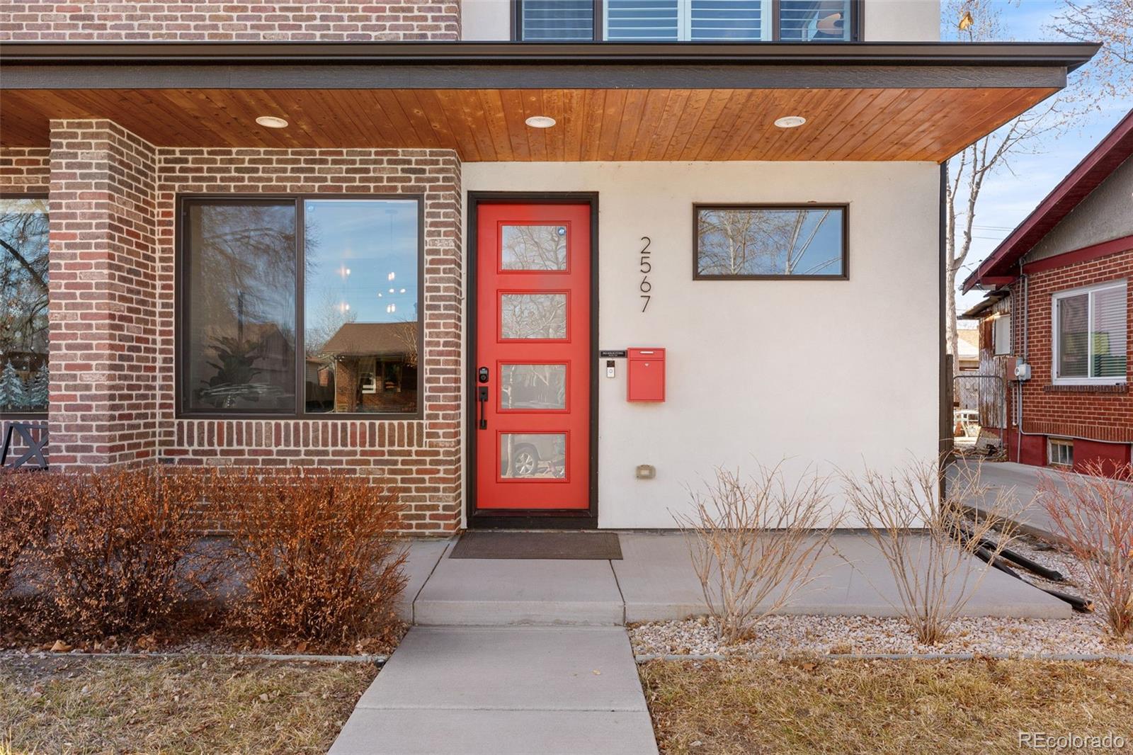 MLS Image #3 for 2567 s acoma street,denver, Colorado