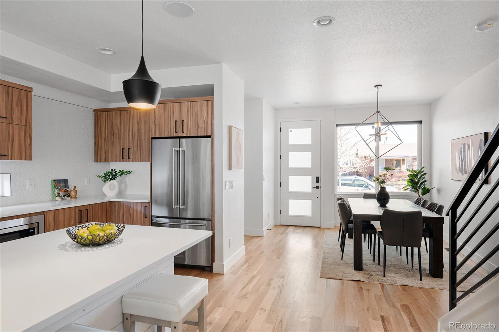 MLS Image #5 for 2567 s acoma street,denver, Colorado
