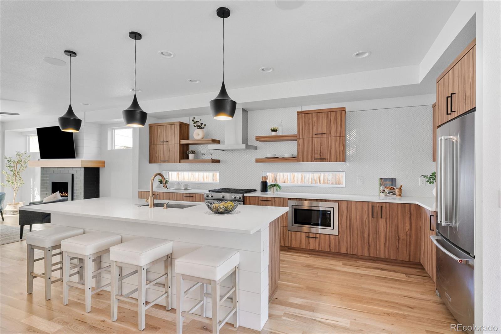 MLS Image #8 for 2567 s acoma street,denver, Colorado