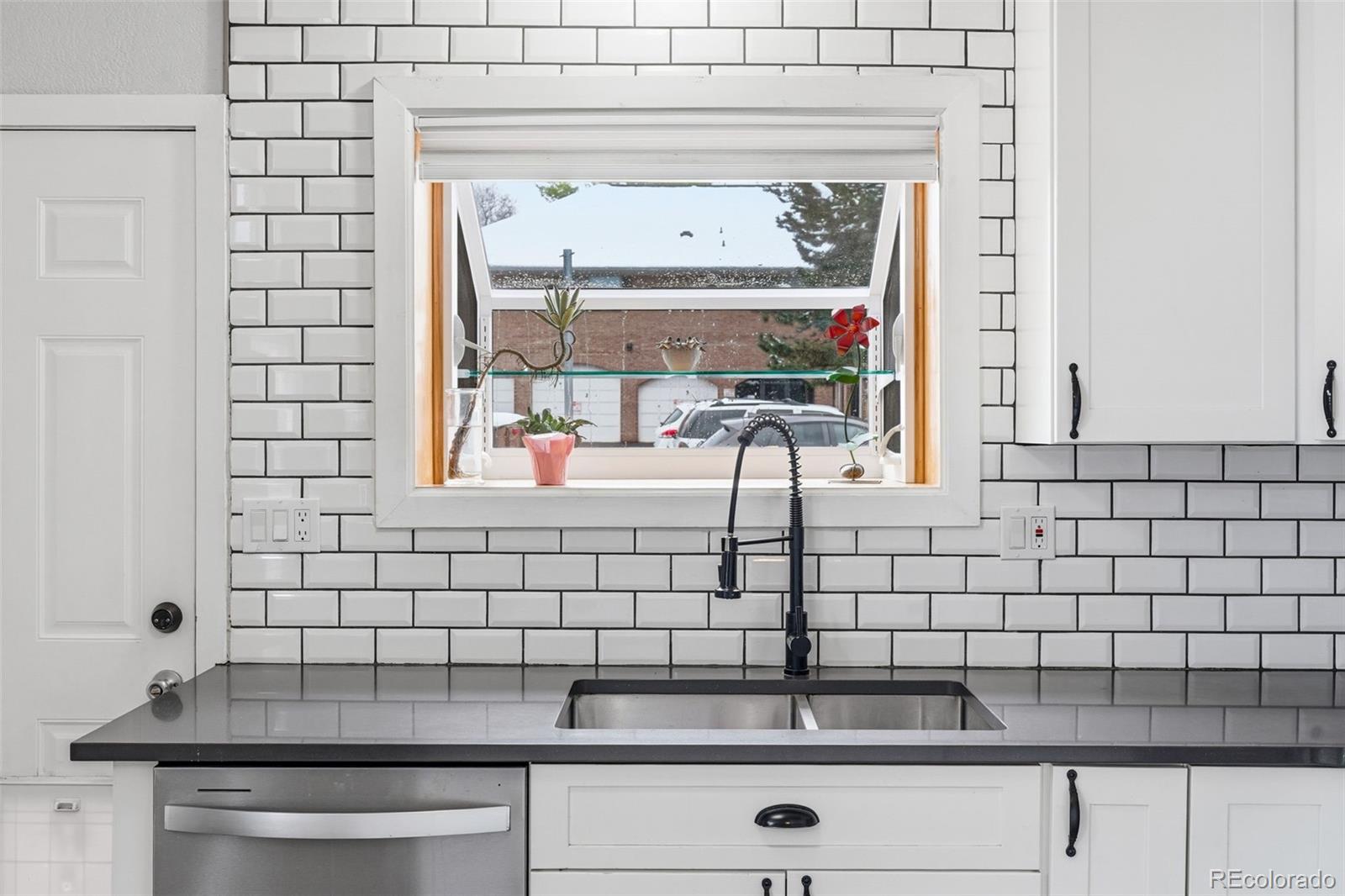 MLS Image #16 for 5429 s delaware street,littleton, Colorado