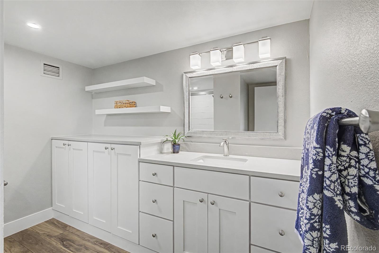 MLS Image #22 for 13691 e marina drive,aurora, Colorado