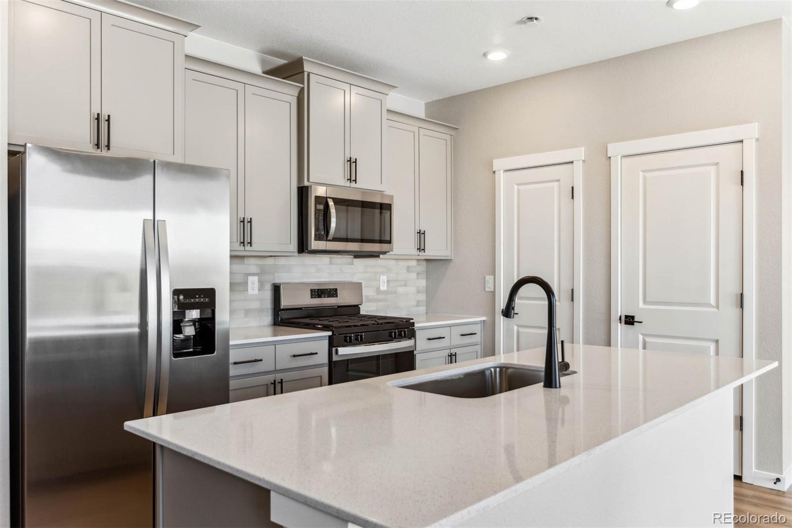 MLS Image #2 for 17842 e 94th place,commerce city, Colorado